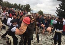 Κάηκε ο Τύρναβος  την Καθαρά Δευτέρα με το Μπουρανί