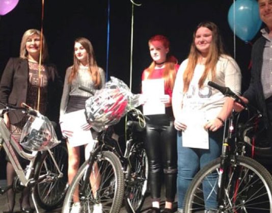 Πρωτιά του ΓΕ.Λ. Τυρνάβου στον διαγωνισμό αφίσας του ΟΚΑΝΑ