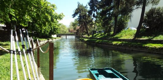 Πάμε μια βόλτα με την βάρκα…. στα Τρίκαλα