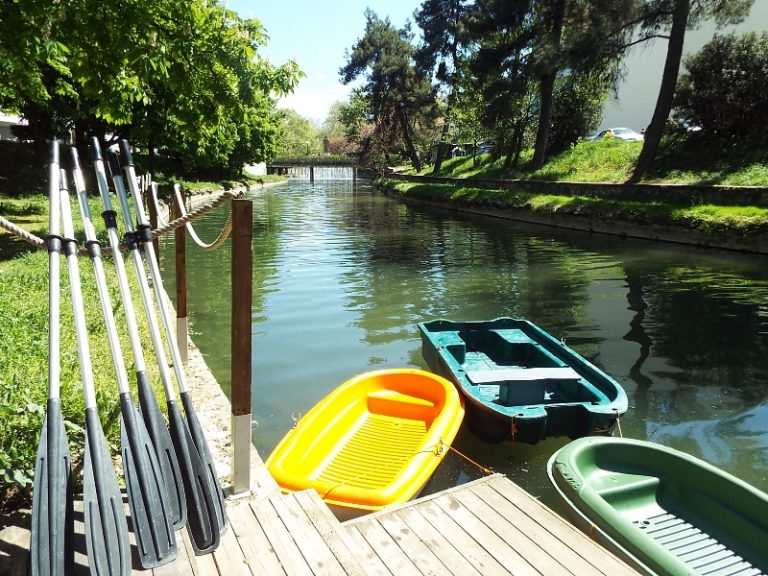 Πάμε μια βόλτα με την βάρκα…. στα Τρίκαλα