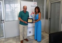 O Οργανισμός Τουρισμού Θεσσαλονίκης βράβευσε τον Αμερικανό δημοσιογράφο