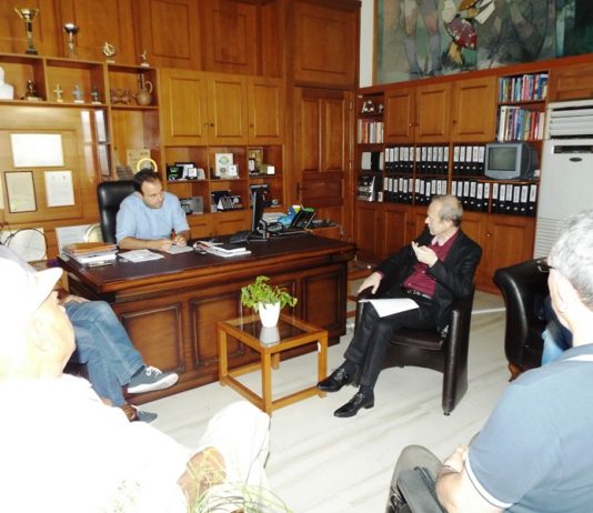 Συνεργασία Παπαστεργίου και μελών του ΔΣ της Περιφερειακής Ομοσπονδίας Ατόμων με Αναπηρία Θεσσαλίας