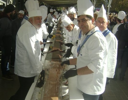 Ρεκόρ Γκίνες κατέκτησε η Καρδίτσα