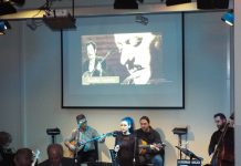 Κοσμοσυρροή και μελωδίες του Τσιτσάνη σε αφιέρωμα που διοργάνωσε το Μουσείο Τσιτσάνη